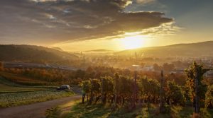 Sonnenaufgang über Bad Neuenahr im Ahrtal an der Ahr